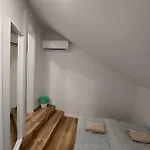 Unique Vila Veselova, Center بيت ضيافة 4*
